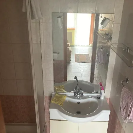 Апартаменты Eden Apartman Хевиз